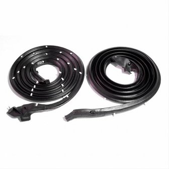 LM18E | Door Seal / Weatherstrip