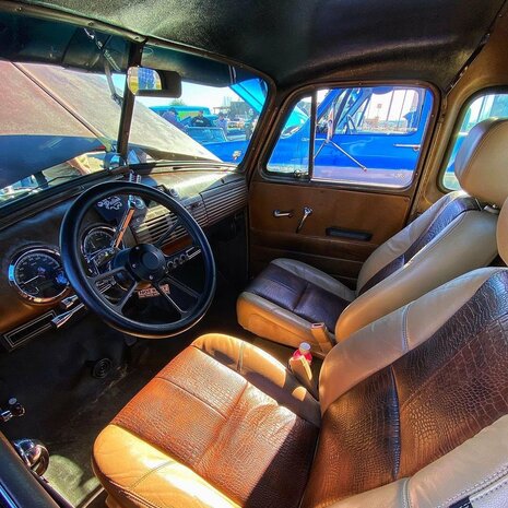 1099 | 14" BLACK MUSCLE