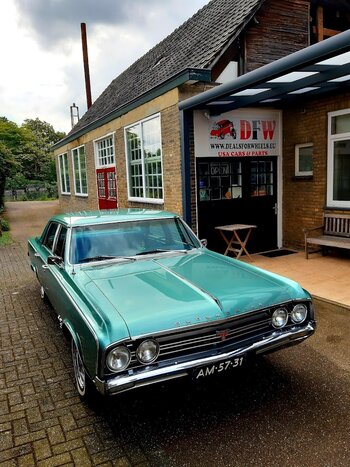 OLdsmobile F85 Deluxe '64 - DFW Car